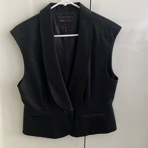 BCBGMaxAzria (Kimmie) Vest! Excellent used condition, just like new